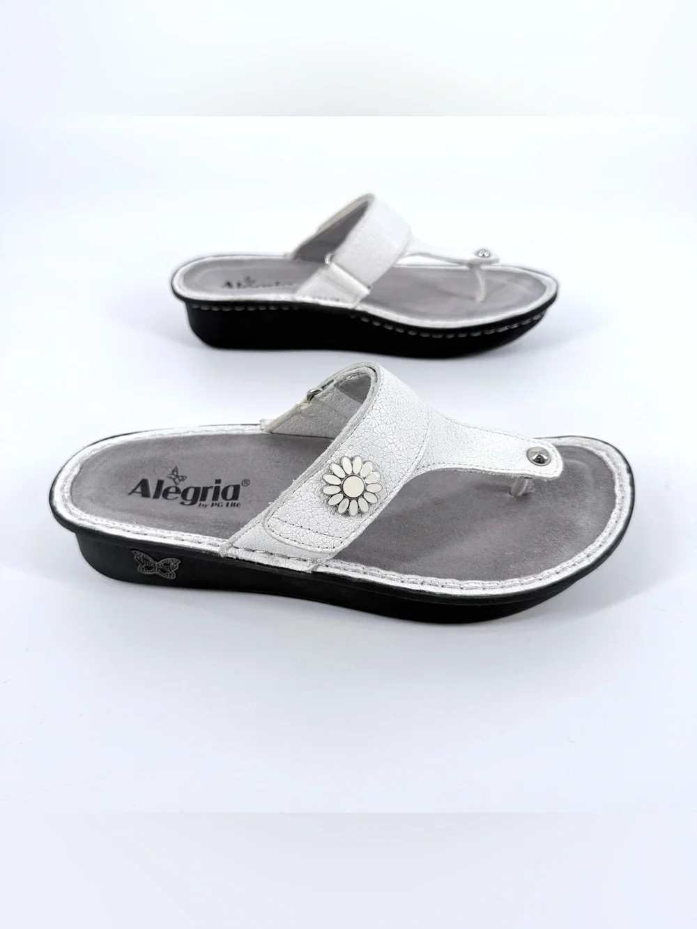 Alegria Carina Thong Sandals White Leather Adjust Strap Womens Size EU39 US 9